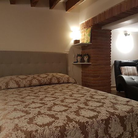 Duomo Luxury Apartment "Palazzo Del Re" Флоренция Экстерьер фото
