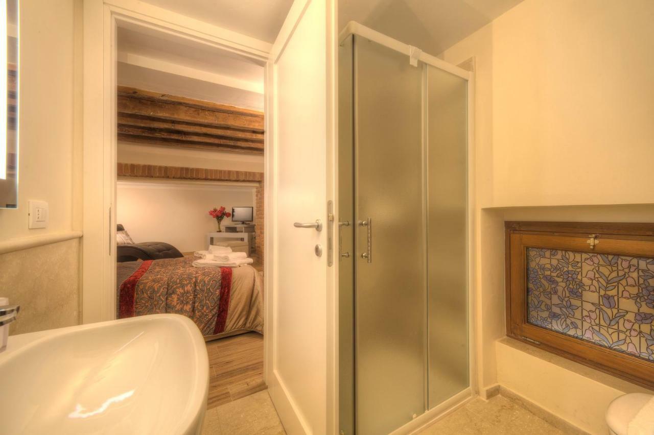 Duomo Luxury Apartment "Palazzo Del Re" Флоренция Экстерьер фото