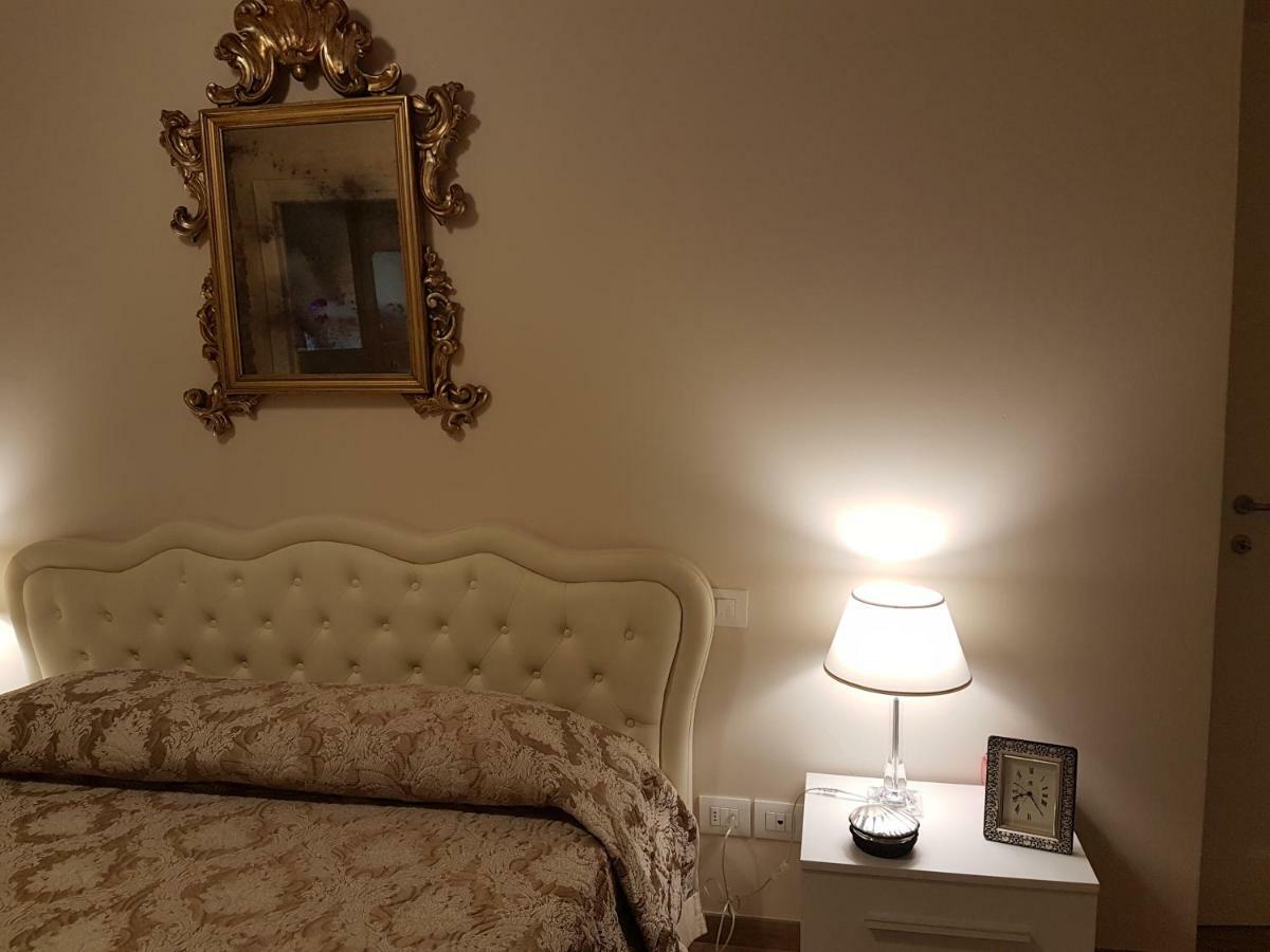 Duomo Luxury Apartment "Palazzo Del Re" Флоренция Экстерьер фото